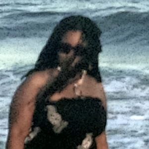 Meet your Posher, Rayshonia